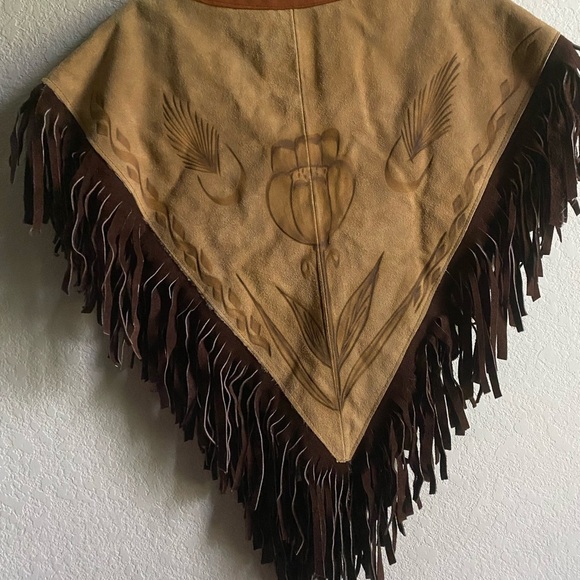 Vintage HECHO EN MEXICO Leather Suede Floral Western Brown Tan Fringed Poncho - Picture 15 of 16